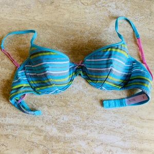- Bra padded striped 34A